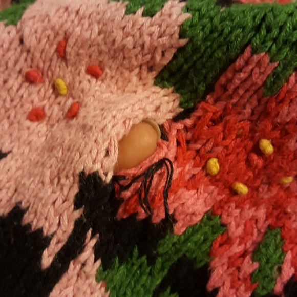 COUNTRYSIDE CLASSICS Poinsettia Hand Knit Sweater - Picture 8 of 8